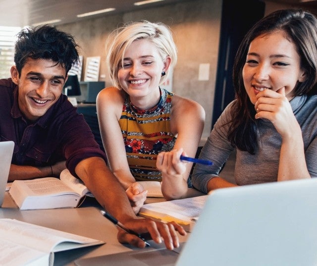 StudentEngagement-TextMedia-p2-engagedSuccessful-v1